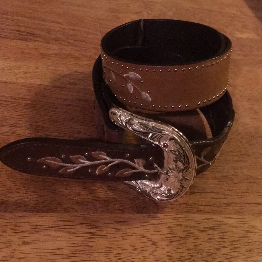 Nocona belt